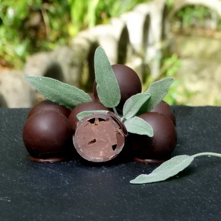 Praline – kadulja i orahovac, 100g